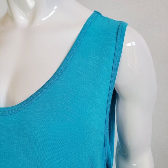 NWT LuLaRoe Plus Size Blue Tank Top - Picture 3 of 5